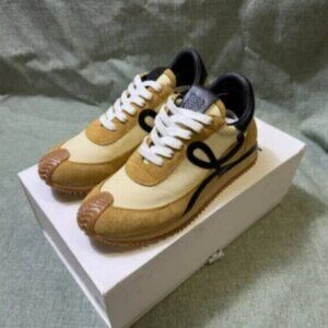 Loewe Flow Runner Sneakers
